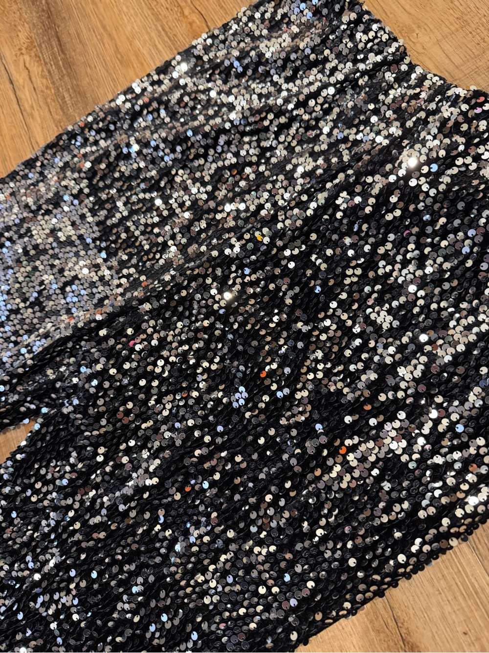 No Boundaries Black Sequin Flare Pants Size L - Picture 4 of 8